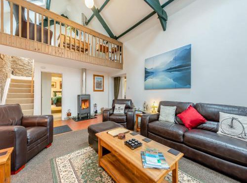 Rhydyfran Coach House