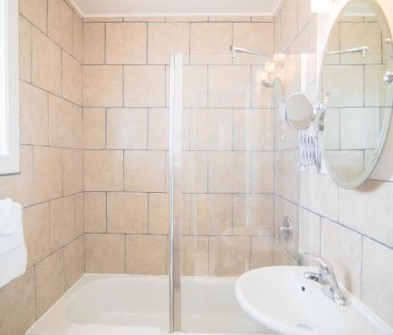 Riôtel Carleton-sur-Mer