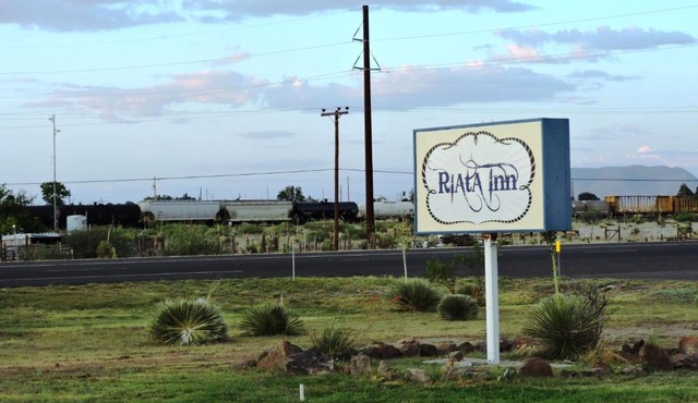 Riata Inn - Marfa