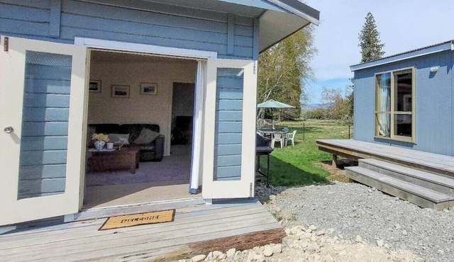 Ribbonwood Quarters, Omarama. Farm Acccommodation.