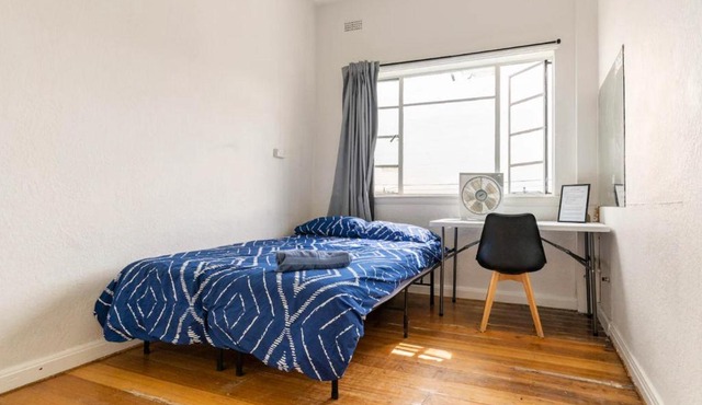 Richmond Private Rooms - 151 Hoddle Homestay