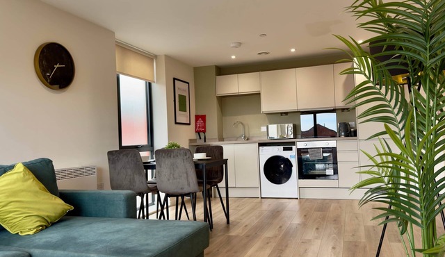 Richmond Row 1 Bed Apartment | Secure Parking & EV