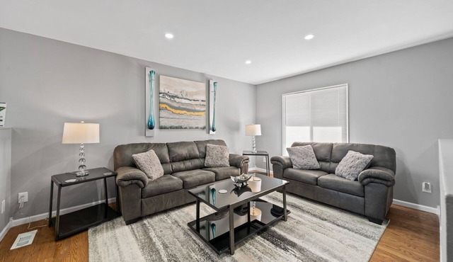 Richton Park Rental
