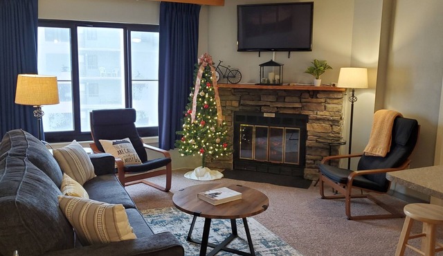 Ride and Relax Snowshoe Vacation Rental