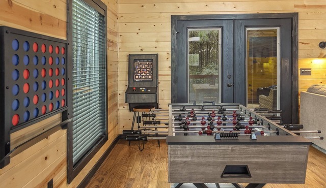 Ride to ATV Trails + Dog Run + Game Room + Bunk Bed Nook + Guests Favorite