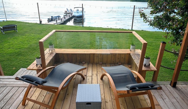 Rideau River Getaway