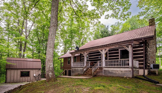 Ridge View Log Cabin | Hot Tub, Game Shed & EV Charger 2BR, 2 BA