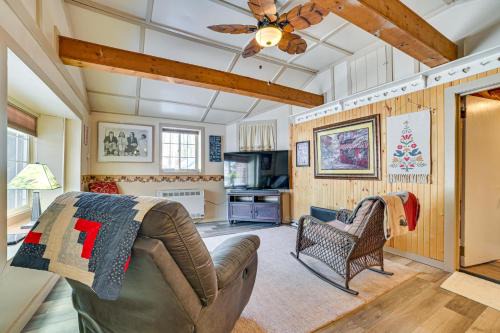 Rifle Lake Cabin! Michigan Outdoor Adventure Pad