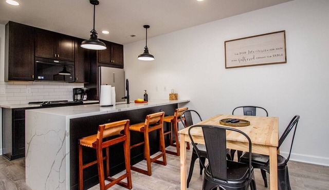 Right across from Bill Snyder Stadium w/parking! Family size condo.