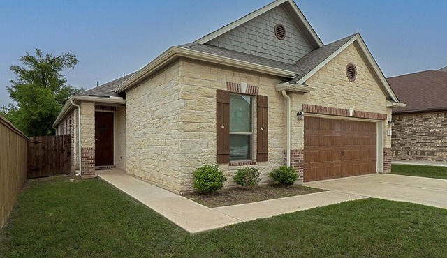 Riley Residence - Dell Diamond and Kalahari WaterPark