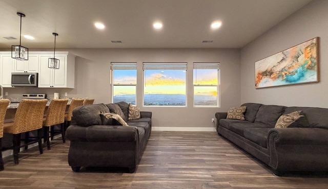 Rim View Trail Cottage at Lake Powell