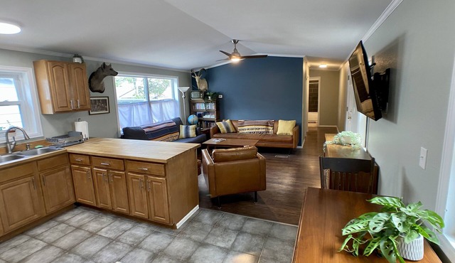 RiNo 3 Bedroom. Sweet location! 100% walkable Bars & restaurants on the block!