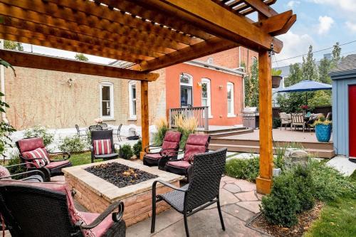 RiNo Artist Home with Speakeasy