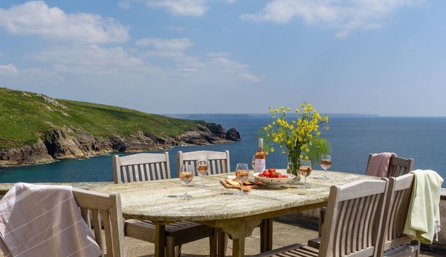 Rinsey Head, Incredible Sea Views from an Iconic House, Near Porthleven & Beach