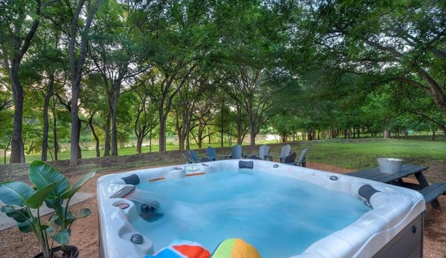 Rio Ranchito, Hot tub, River Front!