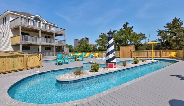 Rio Rodanthe: Oceanfront Paradise - Private Lazy River & Kiddie Pool +Elevator