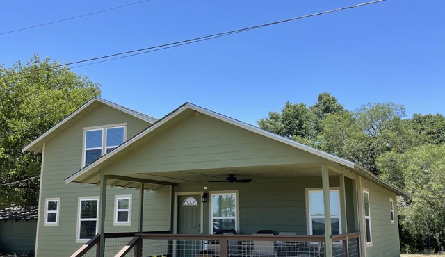 Rio Verde - Cozy Cottage on the Frio River