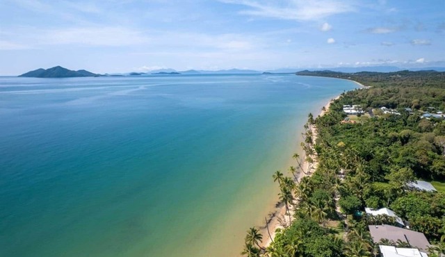 Ripples on the Beach - Beachfront Mission Beach