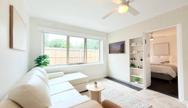 Ripponlea Sunny 1BR - Sleeps 2- 4 - AC, Laundry