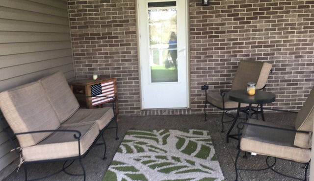 Rise and Shine - Entire 1 Bedroom Apartment