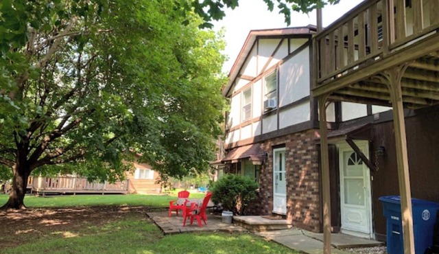 Ritchie’s Oshkosh Chalets: The Baitshop House