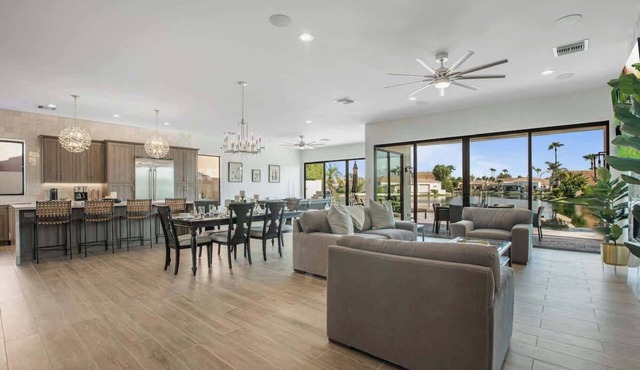 Ritz at Sandpiper Shores, Heated Pool, 4BR/3 Ba