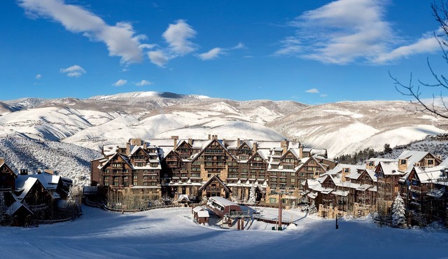 Ritz Carlton Bachelor Gulch, Beaver Creek - ski in out!