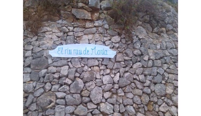 - RIU RAU DE MARÍA -