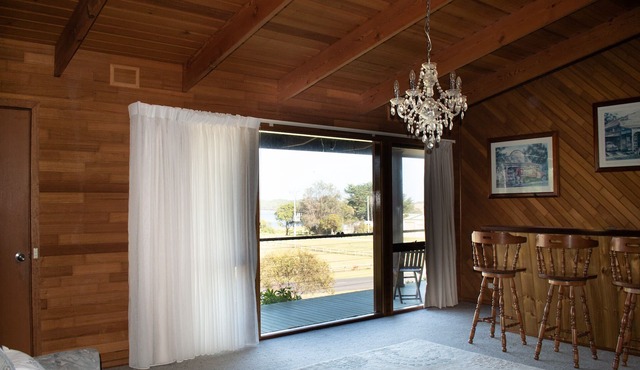 River 2C, Scenic views & close to facilities