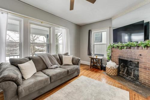 River and Marina Views! Walkable Phoenix Getaway