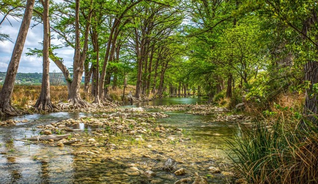 River Bend Hideaway on Medina