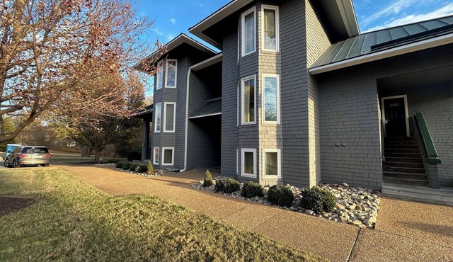 River Breeze @ Kingsmill - updated 1 bed 1 bath condo - minutes to Busch Gardens