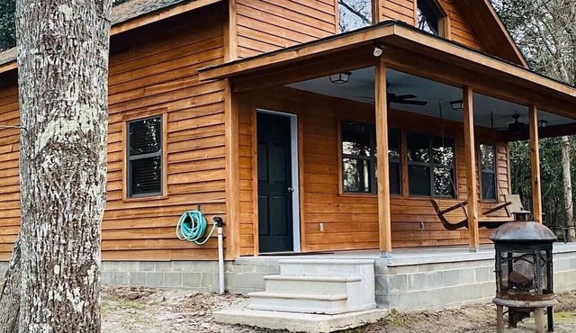 River Cross Lodge Cypress Red Oak Cabin Overlooking the Altamaha River