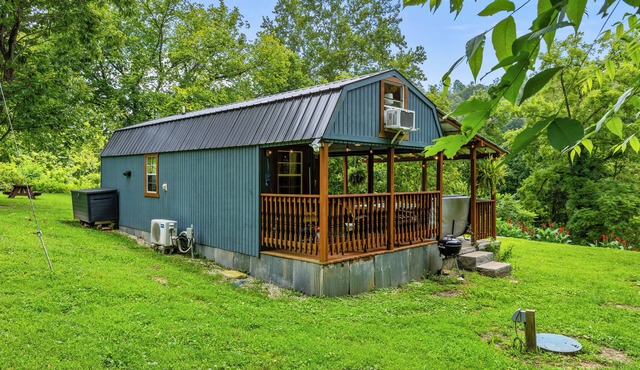 ★☆ River Crossing Tiny Cabin – The Perfect Red River Gorge Getaway Awaits! ☆★