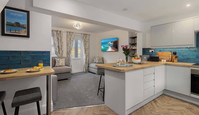 River Exe Hideaway - Short Stays UK Ltd