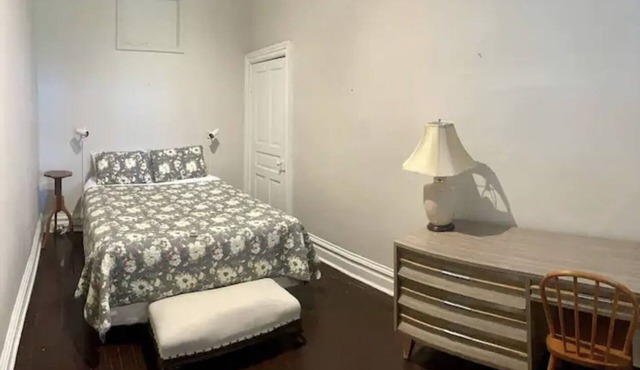 River Facing Condo - 2 bedroom w/kitchen