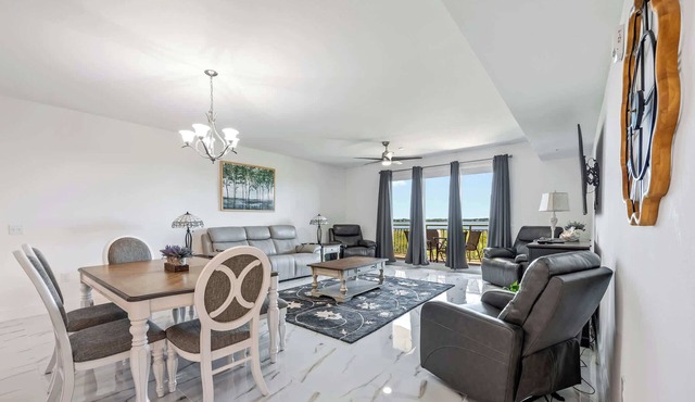 River Fly-In: 3BR Luxury Condo w/Resort Amenities