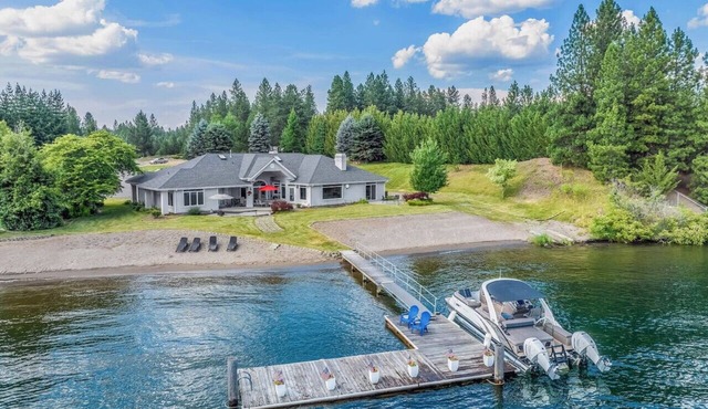 River Front Home - Private Beach