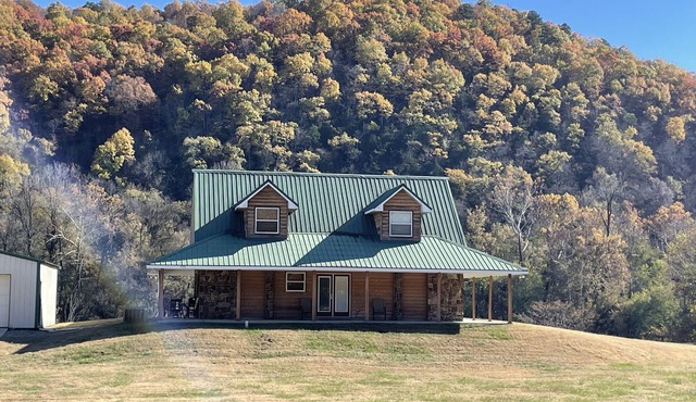 River-front home perfect for a getaway or fishing excursion. Pet-friendly!