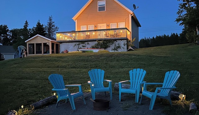 River Front Property With Water View, Minutes To Brackley, & Screened In Dining