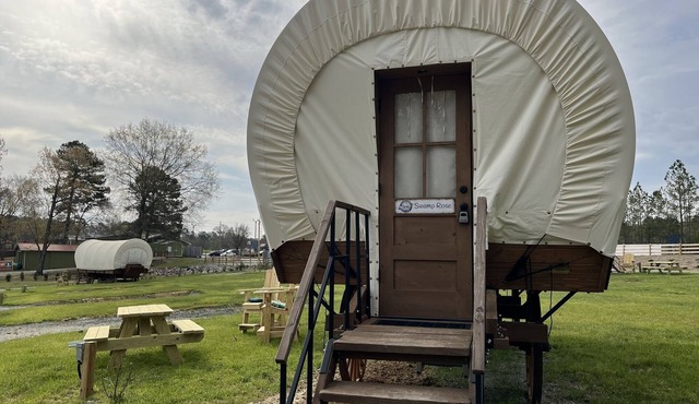River-Front Wagon Glamping- The Dogwood