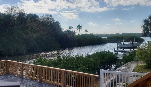 River Garden Charm on the Alafia