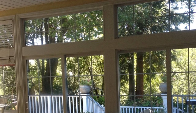 'River Gardens' Riverfront on Private, Fully Fenced 3/4 Acre