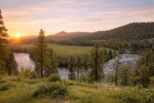 River Heights Home cabin