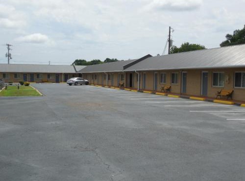 River Heights Motel