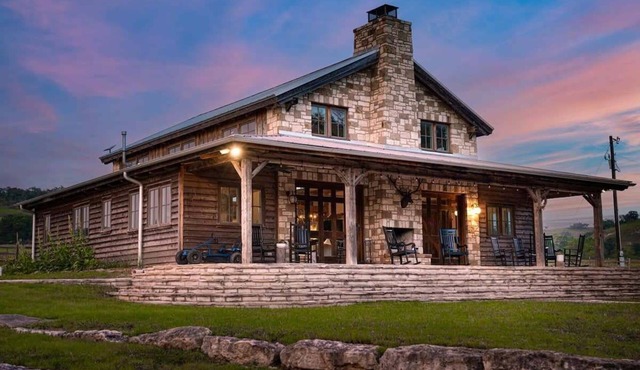 River Hill Ranch, Pet friendly, Fireplace