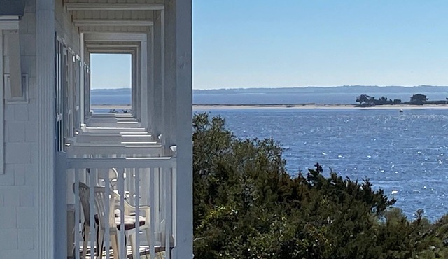 River Hotel of Southport