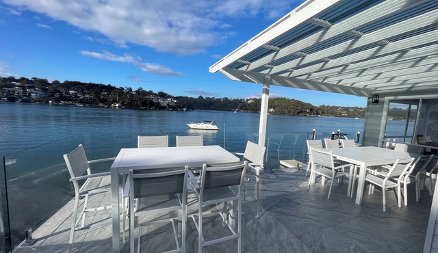 River House, Amazing views and direct river access