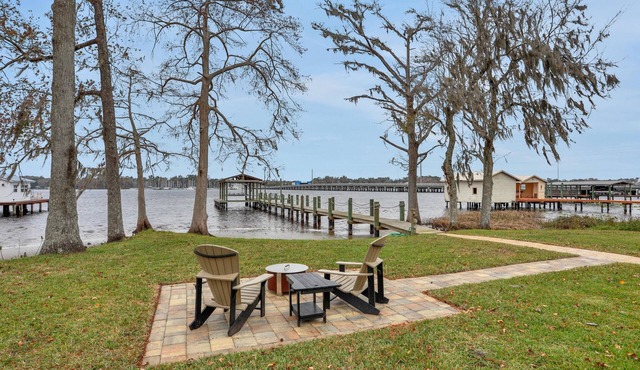 River House with Dock, Waterfront Stunner Sunrise to Sunset