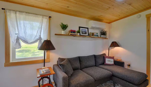 River Ledge Hideaway